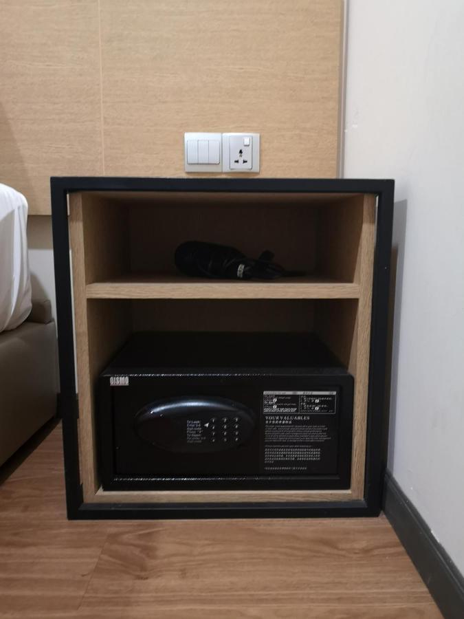 Qlio Hotel 2*